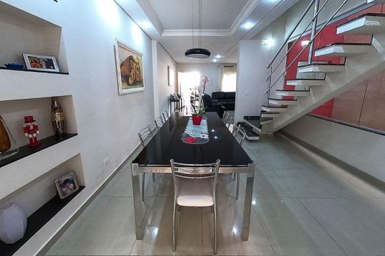 Casa à venda com 4 quartos, 150m² em Vila Assunção, Santo André