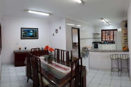 Casa à venda com 3 quartos, 135m² em Santa Maria, São Caetano do Sul