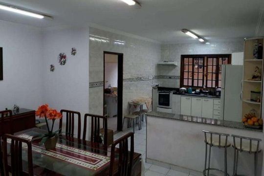 Casa à venda com 3 quartos, 135m² em Santa Maria, São Caetano do Sul