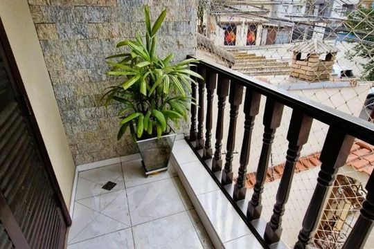 Casa à venda com 4 quartos, 208m² em Parque das Nações, Santo André