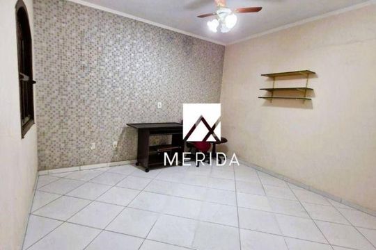 Casa à venda com 4 quartos, 208m² em Parque das Nações, Santo André