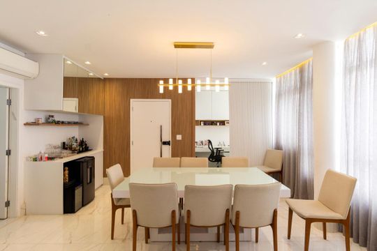 Apartamento à venda com 3 quartos, 174m² em Santa Cecilia, São Paulo