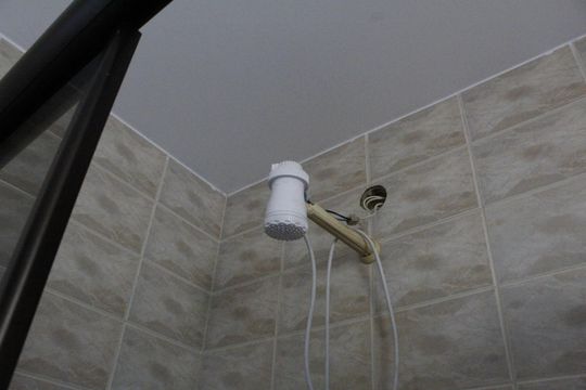 Banheiro da Suíte 2 de apartamento para alugar com 2 quartos, 120m² em Jacarepaguá, Rio de Janeiro