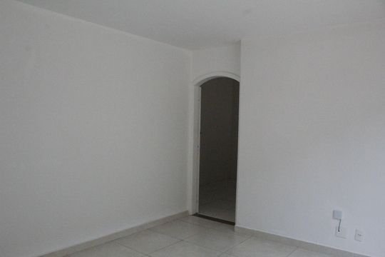 Sala de apartamento para alugar com 2 quartos, 120m² em Jacarepaguá, Rio de Janeiro