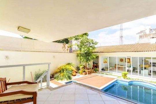 Casa à venda com 3 quartos, 384m² em Jardim, Santo André