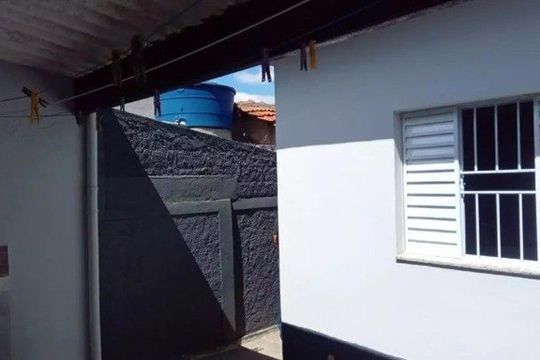 Casa à venda com 2 quartos, 125m² em Parque Capuava, Santo André