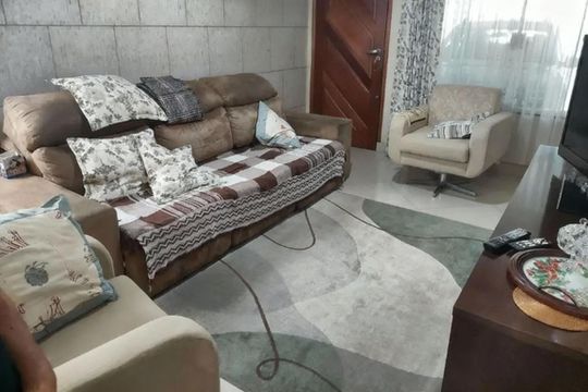 Casa à venda com 5 quartos, 500m² em Parque Oratório, Santo André