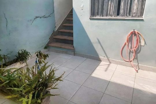 Casa à venda com 5 quartos, 500m² em Parque Oratório, Santo André