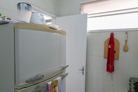 Apartamento à venda com 2 quartos, 55m² em Planalto, Belo Horizonte