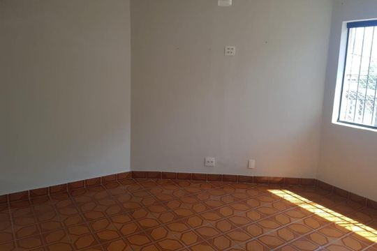 Casa à venda com 2 quartos, 113m² em Campestre, Santo André