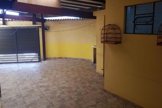 Casa à venda com 2 quartos, 113m² em Campestre, Santo André