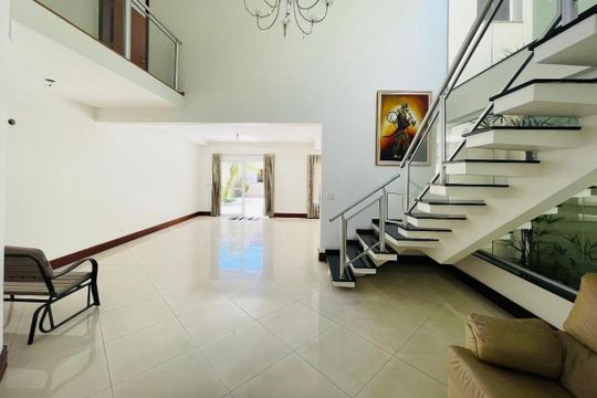Casa à venda com 3 quartos, 400m² em Jardim, Santo André