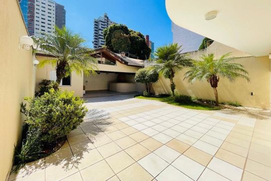 Casa à venda com 3 quartos, 400m² em Jardim, Santo André