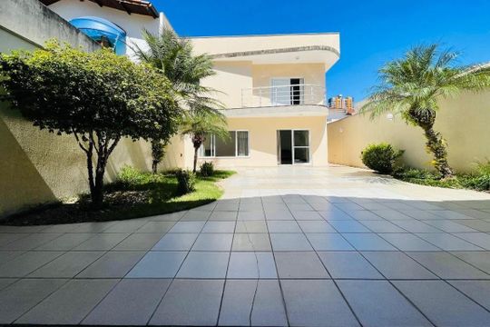 Casa à venda com 3 quartos, 400m² em Jardim, Santo André