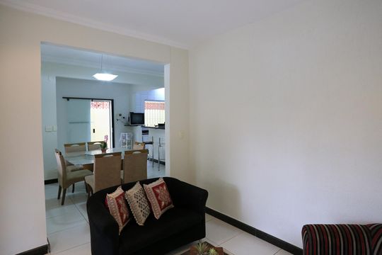 Sala de casa para alugar com 4 quartos, 300m² em Boa Vista, Belo Horizonte