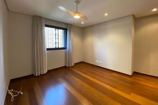Apartamento à venda com 3 quartos, 190m² em Jardim, Santo André