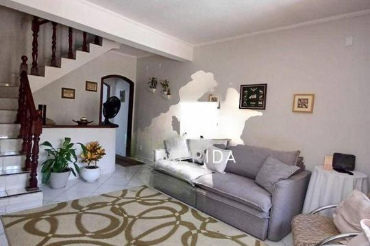 Casa à venda com 3 quartos, 151m² em Campestre, São Caetano do Sul
