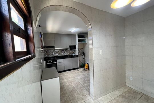 Cozinha de casa para alugar com 3 quartos, 200m² em Jardim Atlântico Central, Maricá