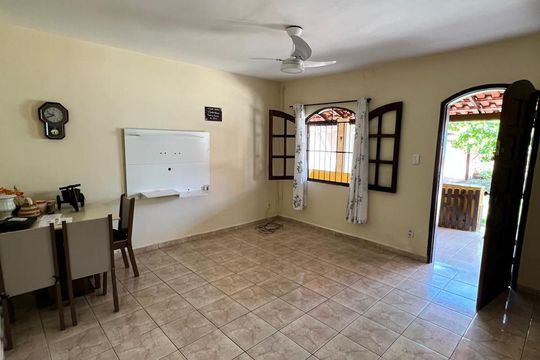 Casa para alugar com 3 quartos, 200m² em Jardim Atlântico Central, Maricá