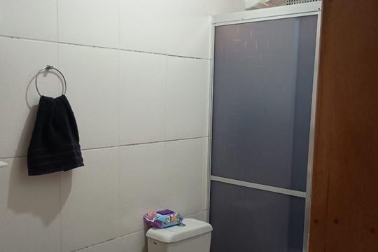 Banheiro de casa para alugar com 3 quartos, 164m² em Parque dos Príncipes, Jacareí
