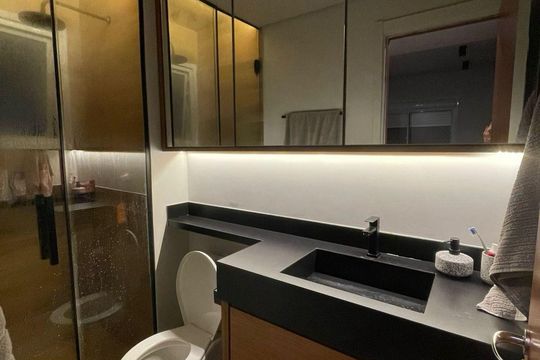 Banheiro de apartamento à venda com 2 quartos, 72m² em Cidade Luíza, Jundiaí