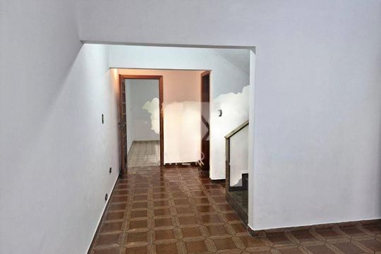 Casa à venda com 3 quartos, 228m² em Campestre, Santo André