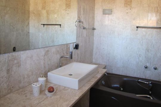 Casa à venda com 4 quartos, 295m² em Jardim Sao Caetano, São Caetano do Sul