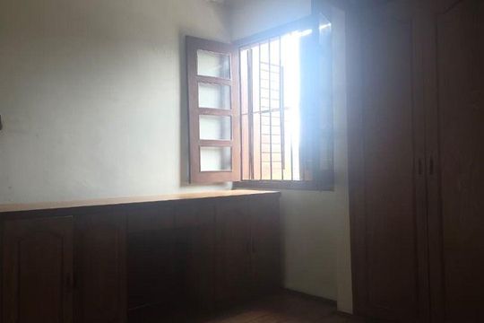 Casa à venda com 3 quartos, 300m² em Vila Valparaíso, Santo André