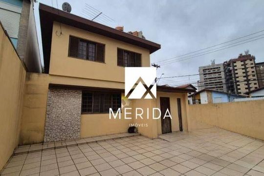 Casa à venda com 4 quartos, 228m² em Jardim, Santo André