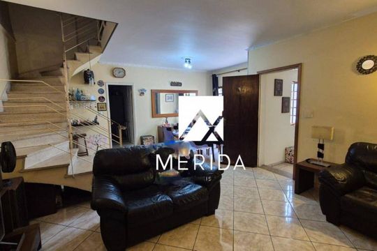 Casa à venda com 4 quartos, 228m² em Jardim, Santo André