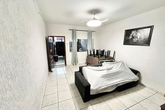 Casa para alugar com 3 quartos, 240m² em Sítio do Morro, São Paulo