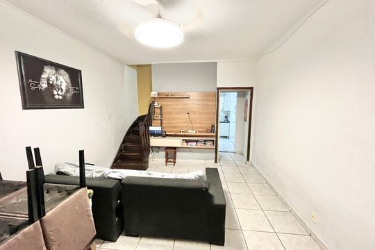 Sala de casa para alugar com 3 quartos, 240m² em Sítio do Morro, São Paulo
