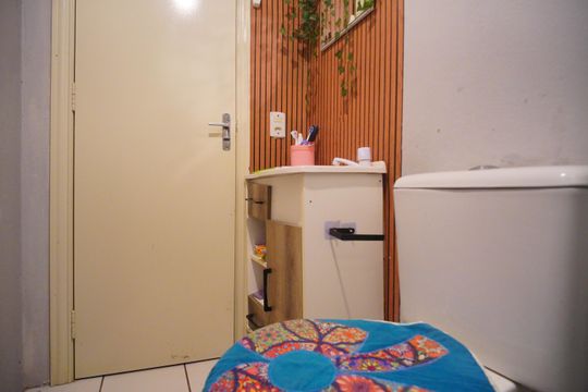 Banheiro de apartamento para alugar com 2 quartos, 59m² em São José, São Leopoldo