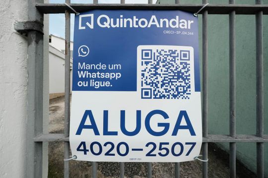 Fachada de casa para alugar com 1 quarto, 30m² em Vila Euthalia, São Paulo