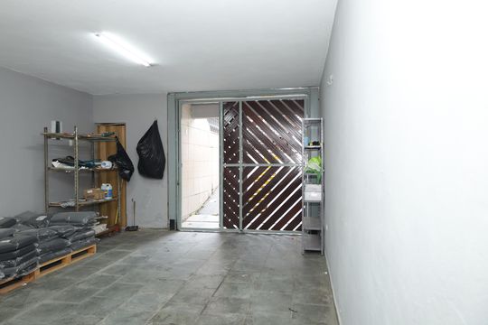 Garagem - 1 vaga de casa para alugar com 4 quartos, 150m² em Cidade Líder, São Paulo