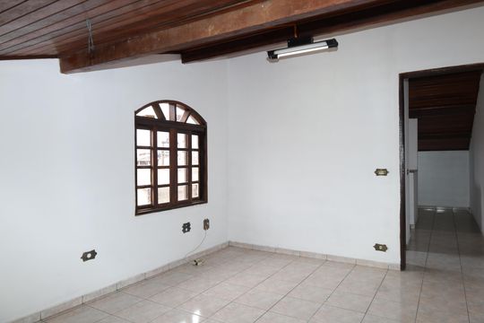 Quarto 4 de casa para alugar com 4 quartos, 150m² em Cidade Líder, São Paulo