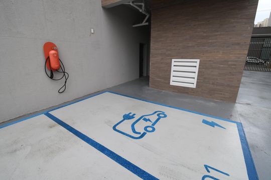 Área comum de apartamento à venda com 3 quartos, 139m² em Cambuí, Campinas