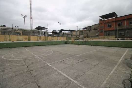 Área comum - Quadra  de apartamento para alugar com 2 quartos, 70m² em Olaria, Rio de Janeiro