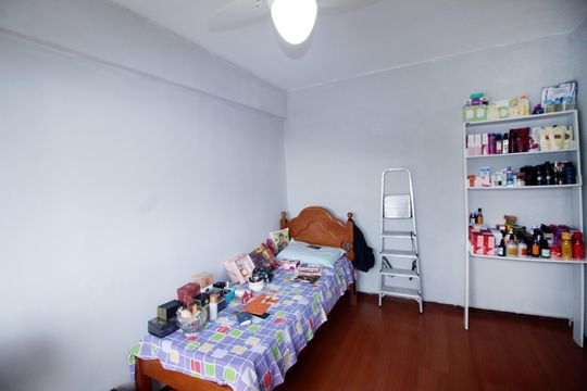 Quarto 2 de apartamento para alugar com 2 quartos, 70m² em Olaria, Rio de Janeiro