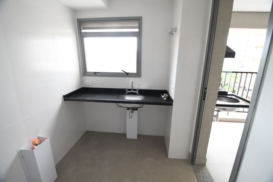 Apartamento à venda com 3 quartos, 139m² em Cambuí, Campinas