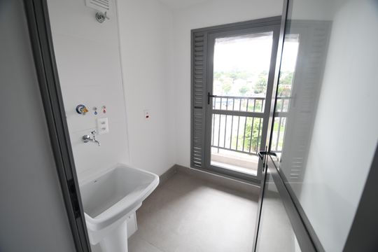 Apartamento à venda com 3 quartos, 139m² em Cambuí, Campinas