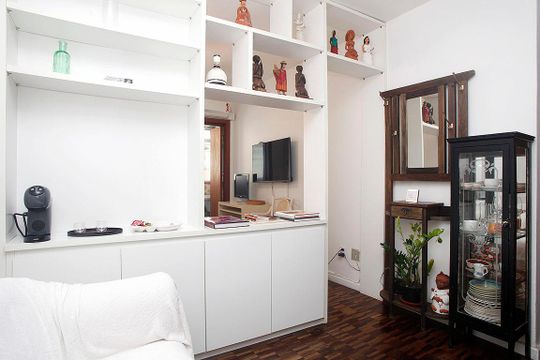 Sala de apartamento para alugar com 1 quarto, 38m² em Centro Histórico, Porto Alegre