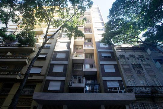 Fachada de apartamento para alugar com 1 quarto, 38m² em Centro Histórico, Porto Alegre