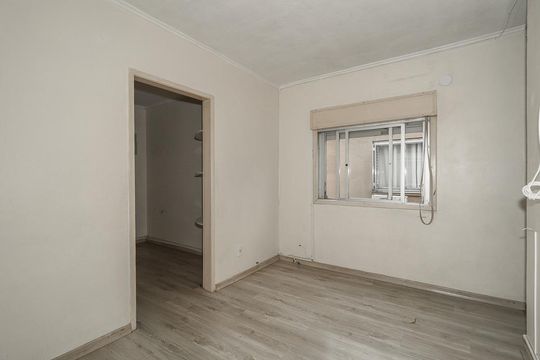 Apartamento à venda com 1 quarto, 33m² em Sarandi, Porto Alegre