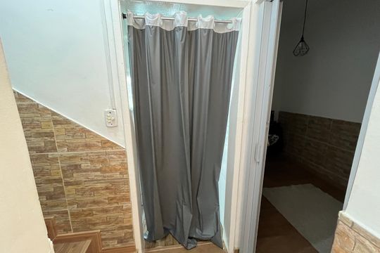Corredor de casa de condomínio à venda com 3 quartos, 140m² em Ilha do Governador, Rio de Janeiro