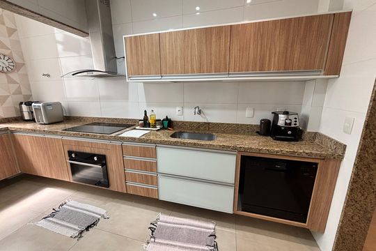 Cozinha de apartamento à venda com 4 quartos, 133m² em Recreio dos Bandeirantes, Rio de Janeiro
