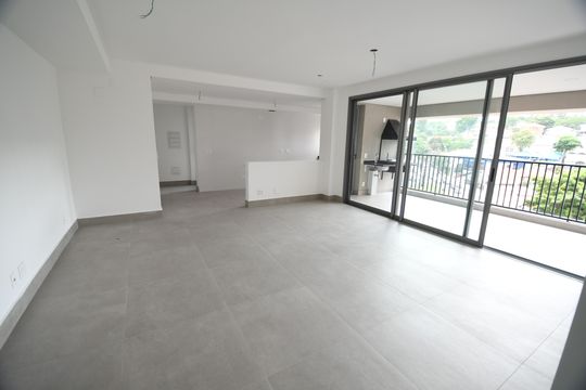 Sala de apartamento à venda com 3 quartos, 139m² em Cambuí, Campinas