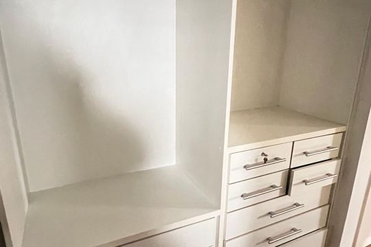 Closet da suíte de apartamento à venda com 4 quartos, 250m² em Vila Andrade, São Paulo