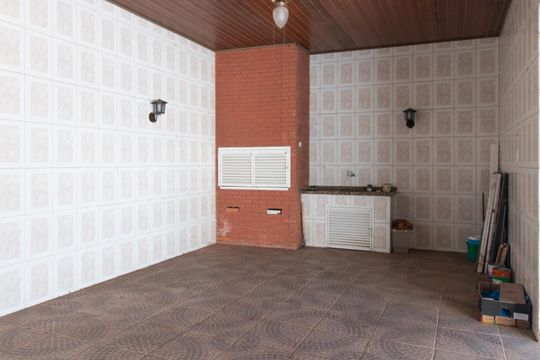 Casa para alugar com 3 quartos, 400m² em Menino Deus, Porto Alegre