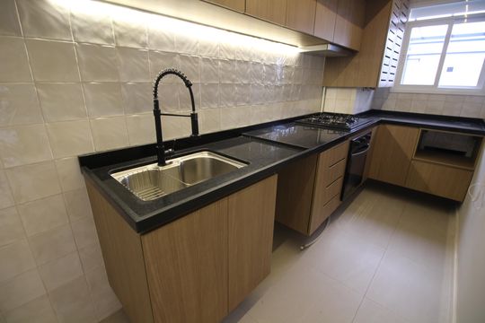Cozinha de apartamento à venda com 2 quartos, 62m² em Jacarepaguá, Rio de Janeiro